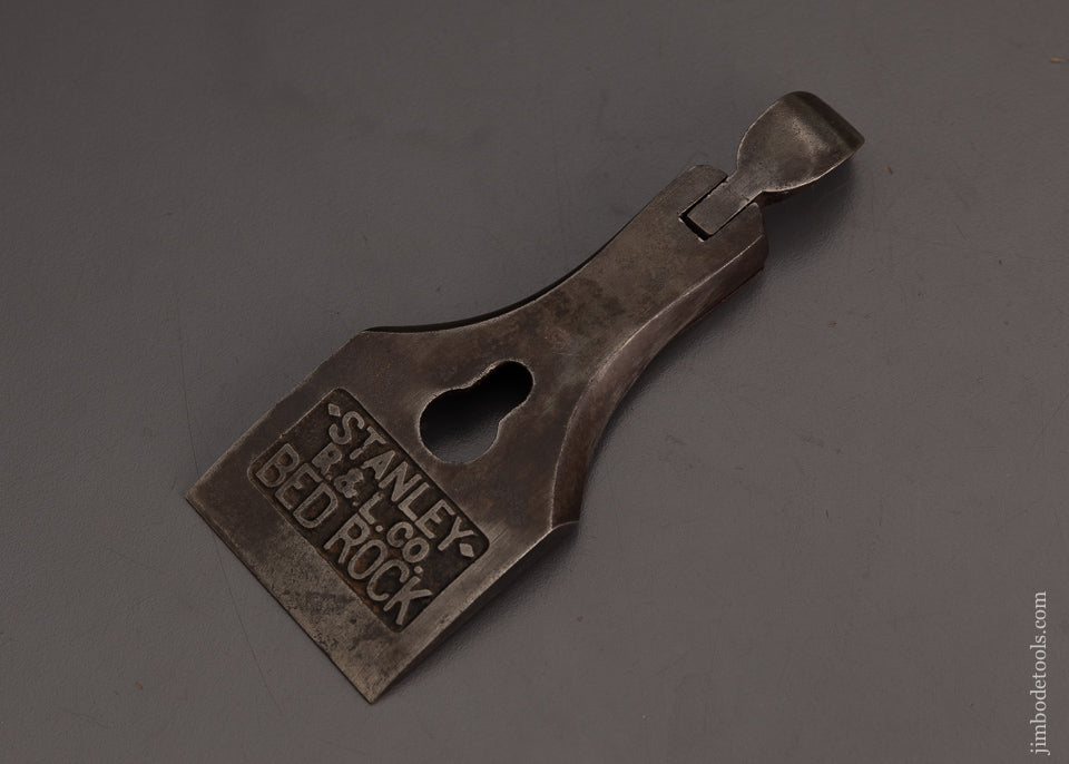 2 Inch STANLEY BEDROCK Lever Cap - 103110