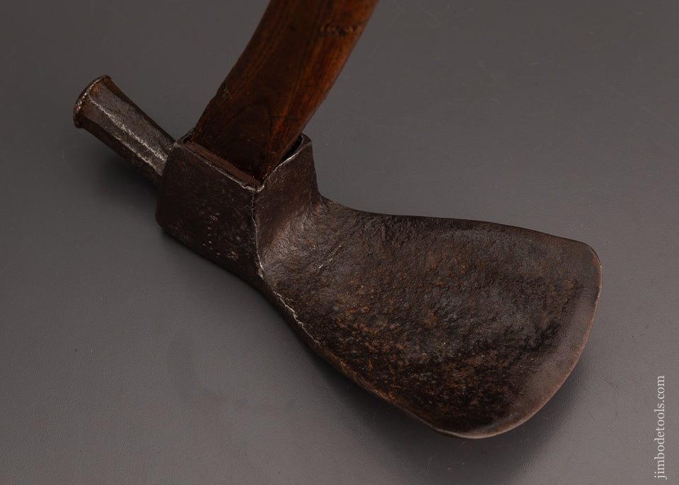 Sweet Early Curved Edge Adze - 103128