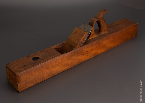 Near Mint BUFFALO TOOL CO. 26 Inch Wooden Jointer Plane - 103148