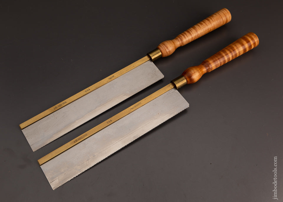 Mint Pair of LIE NIELSEN DISCONTINUED Dovetail Saws - 103295