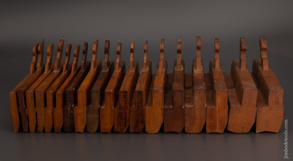 Working Set of 18 Hollow & Round Planes by JJ STYLES KINGSTON, N.Y. - 103348