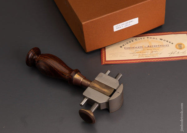 BRIDGE CITY TOOL WORKS No. CT-5 Hand Vise Rosewood in Box - 103439