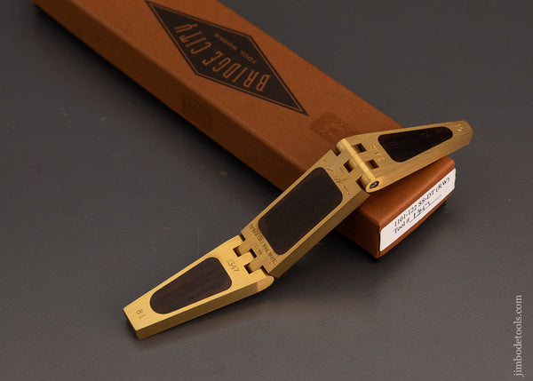 BRIDGE CITY TOOL WORKS SS-DT Dovetail Saddle Square Rosewood in Box - 103547