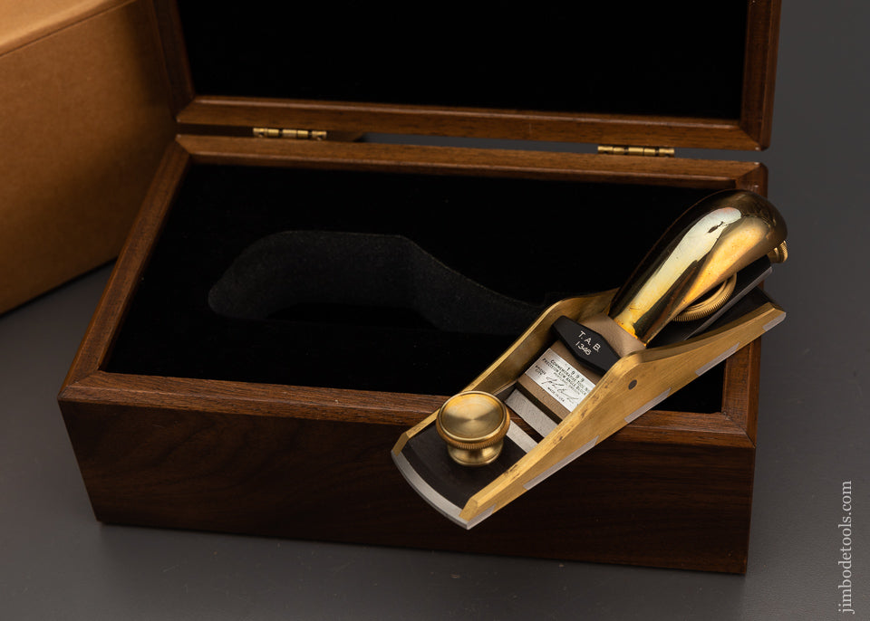 BRIDGE CITY TOOL WORKS CT-7 Low Angle Block Plane in Walnut Presentation Box - 103553