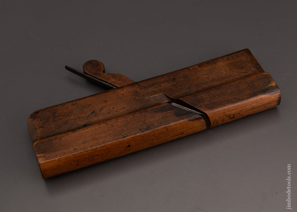 18th Century 10 1/2 Inch Moulding Plane by FRANCIS PERDEW 1704-28 Apprenticed 1688 - 103554