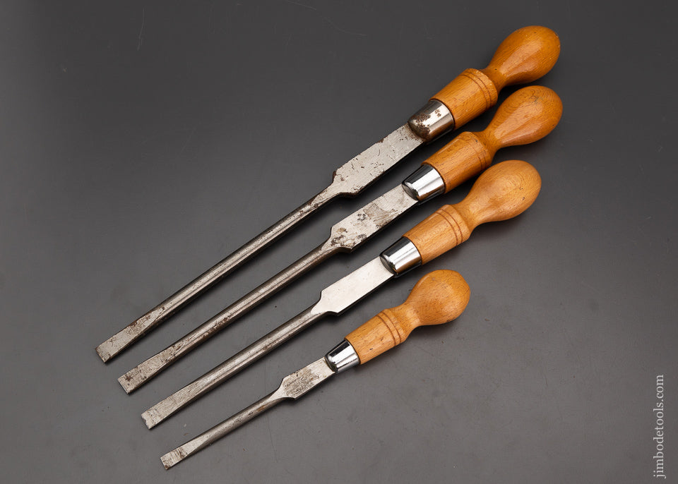 Set of 4 Beech Cabinet Maker’s Screwdrivers 9 3/4 to 19 Inches - 103697