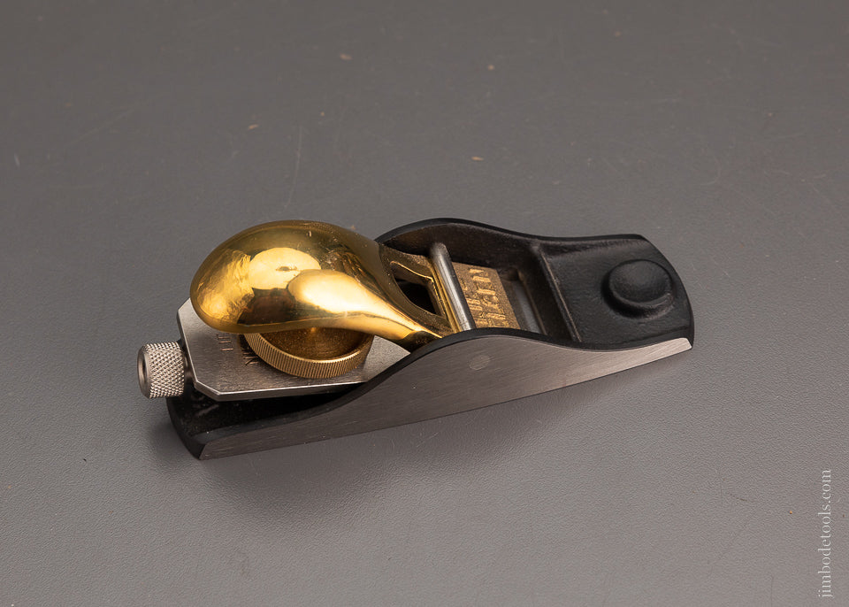 LIE NIELSEN No. 102 Low Angle Adjustable Block Plane Mint Unused - 103776