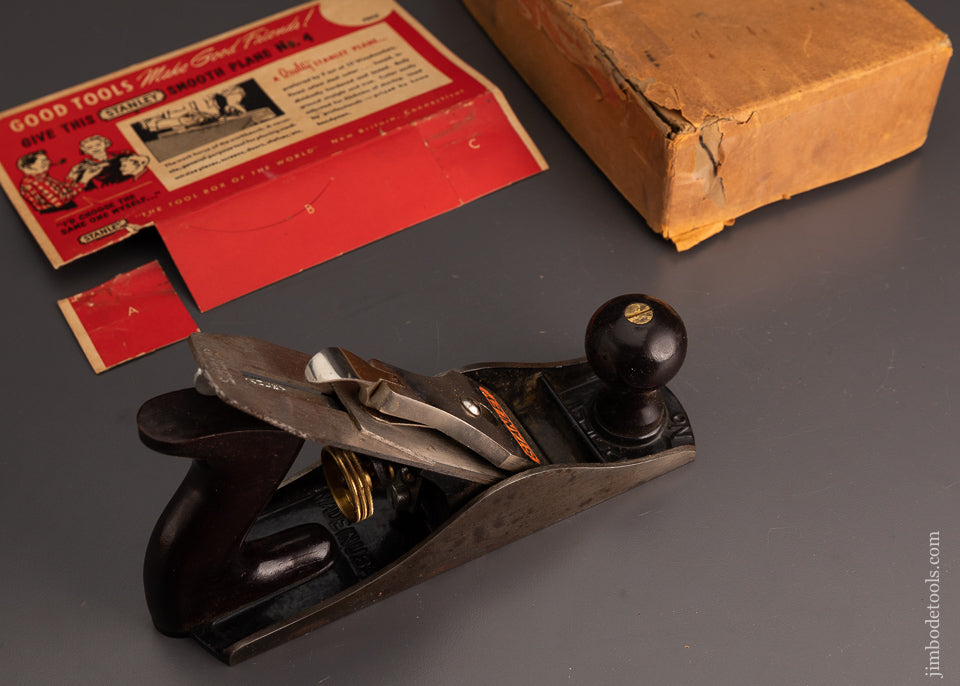 STANLEY No. 4 Smooth Plane Near Mint in Box - 103799