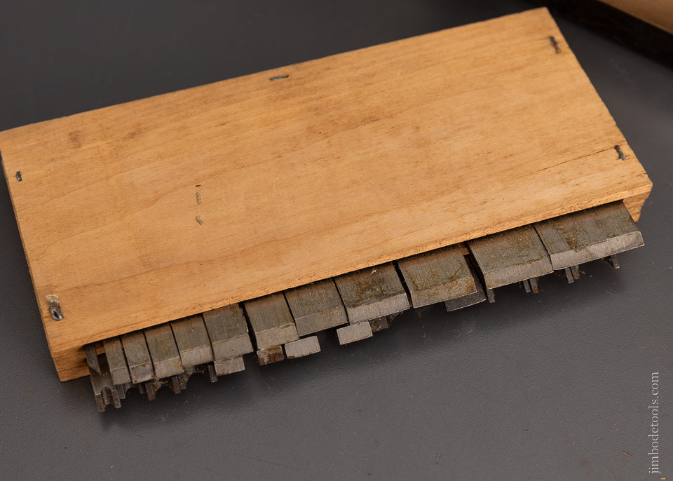 STANLEY No. 45 Combination Plow Plane in Box 100% Complete Near Mint - 103928