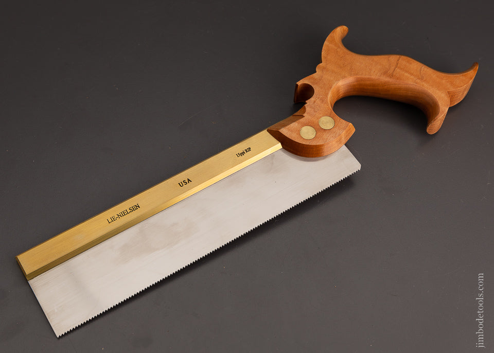 LIE NIELSEN Independence Dovetail Saw Mint in Box - 104052