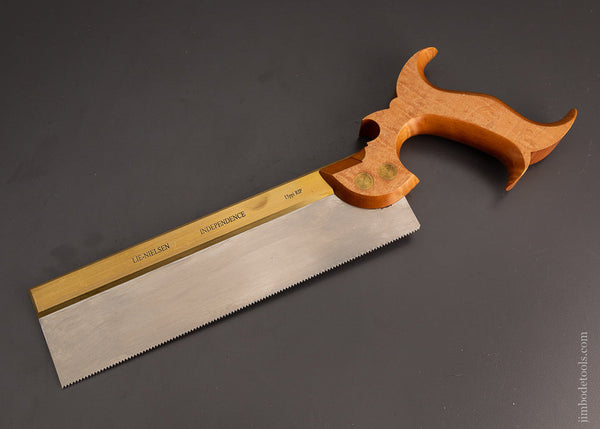 LIE NIELSEN 9 Inch Brass Back Independence Dovetail Saw - 104060