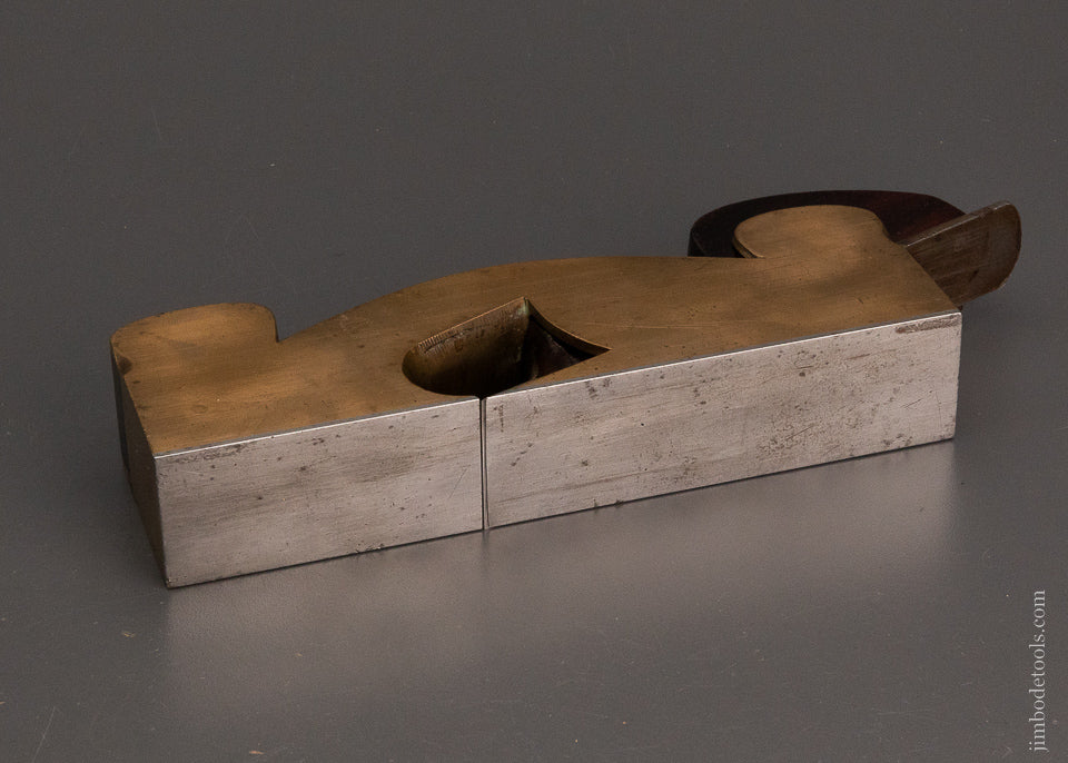 Crisp, Fine Gunmetal Shoulder Plane with Rosewood Infill - 104083