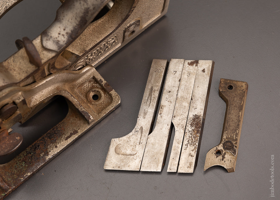 Complete STANLEY No. 444 Dovetail Plane with All 4 Cutters and Both Spur Blocks - 104107