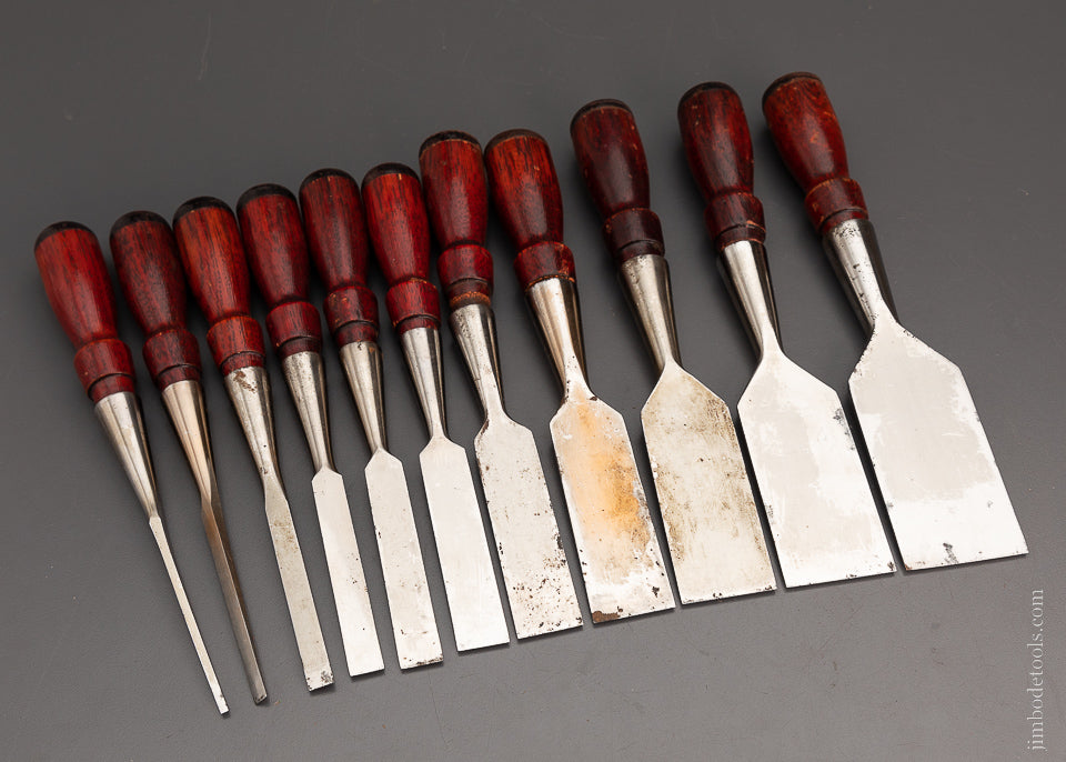 Fabulous Set of 11 STANLEY No. 750 Chisels Near Mint - 104124
