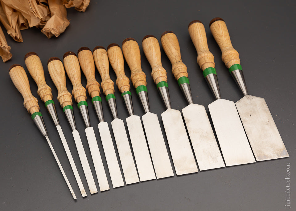 Dead Mint Unused Set of 12 Bevel Edge Bench Chisels No. 220 by GREENLEE - 104197