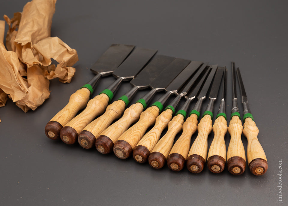 Dead Mint Unused Set of 12 Bevel Edge Bench Chisels No. 220 by GREENLEE - 104197