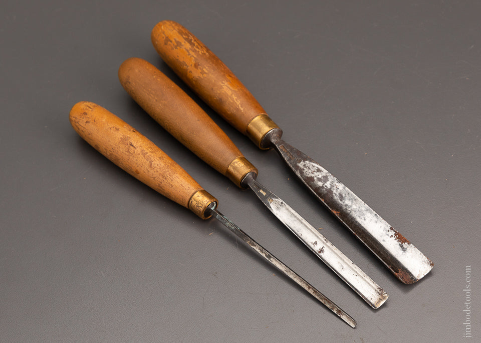3 ADDIS Carving Chisels Gouges - 104212