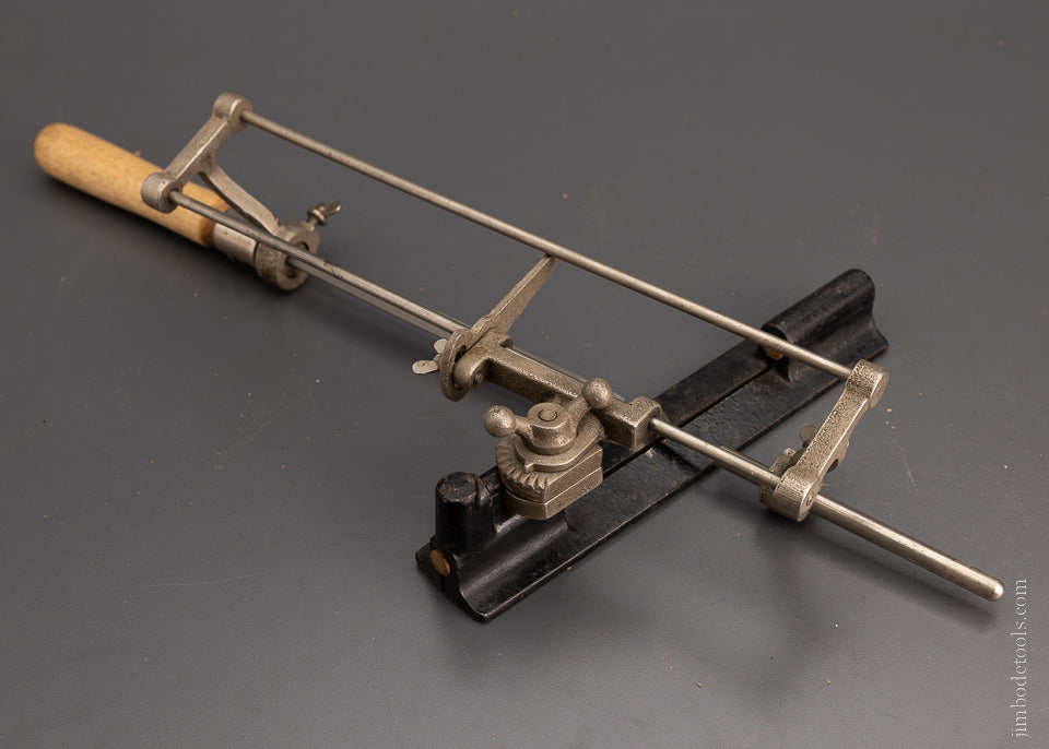 Stearns Patent Saw Filer With New Box of SIMONDS Saw Files -104292