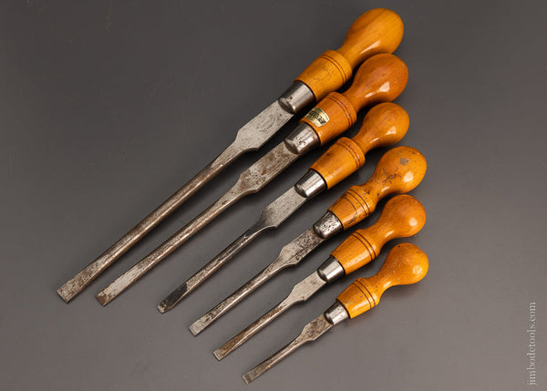 Set of 6 English Beech Cabinet Maker’s Screwdrivers - 104358