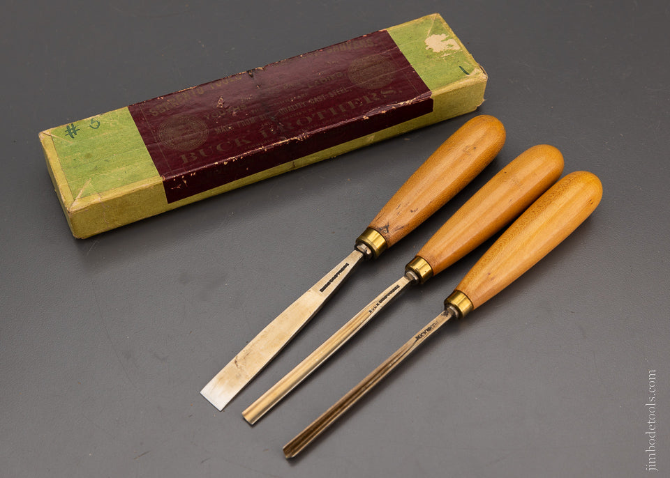 Mint in Box BUCK BROTHERS Carvers - 104435