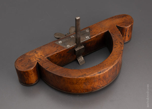 Heavy Steel Based Wooden D Router Plane - 104518