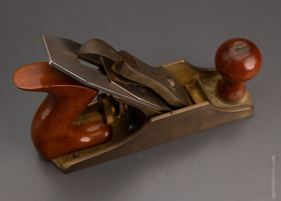 LIE NIELSEN No. 2 Bronze Smooth Plane Mint in Original Box - 104520