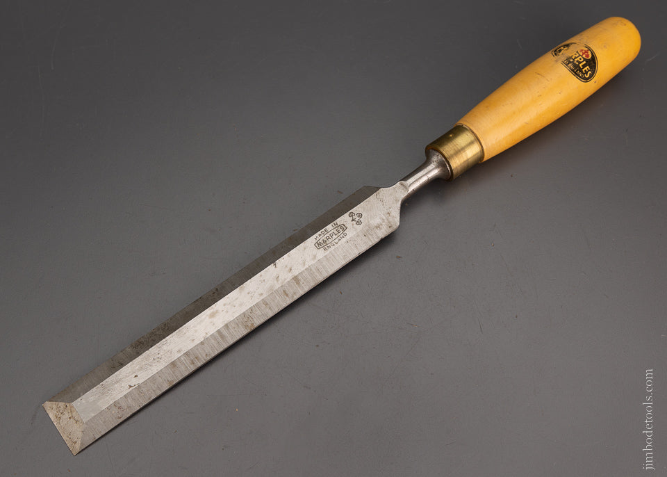 1 1/4 x 16 1/4 Inch Long Thin Boxwood Handle Paring Chisel MARPLES - 104557