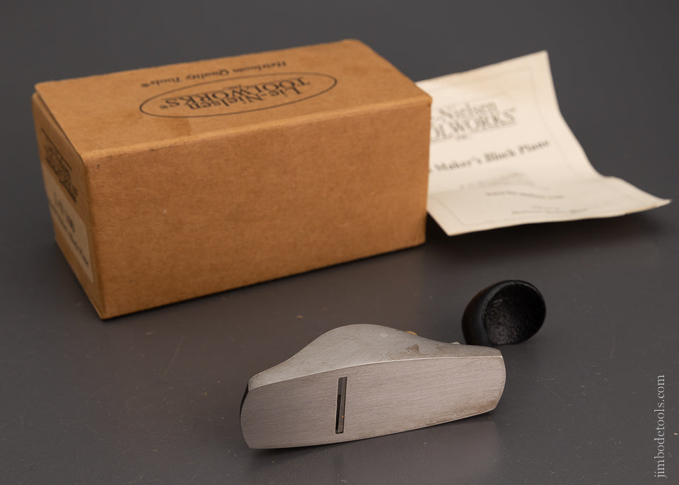 LIE NIELSEN No. 100 Model Maker’s Block Plane Mint in Box Out of Stock at Lie Nielsen - 104685