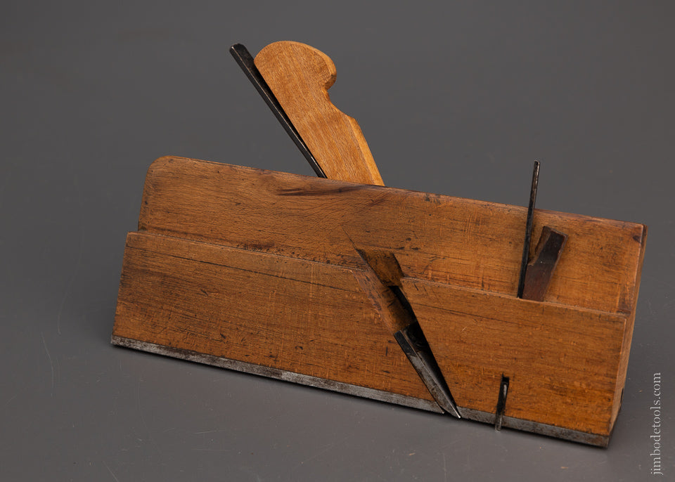 Fine Crisp Steel Soled Wooden Dovetail Plane - 104700