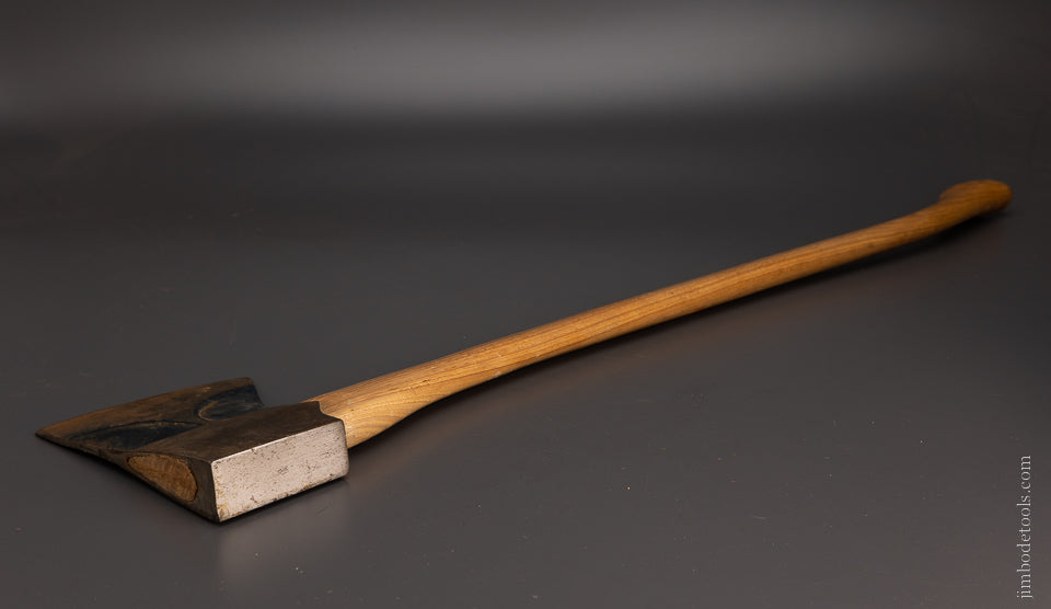 New Old Stock KELLY PERFECT Phantom Bevel Axe - 104864