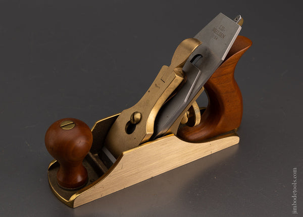 Unused DISCONTINUED LIE NIELSEN No. 2 Smooth Plane in Bronze - 104950