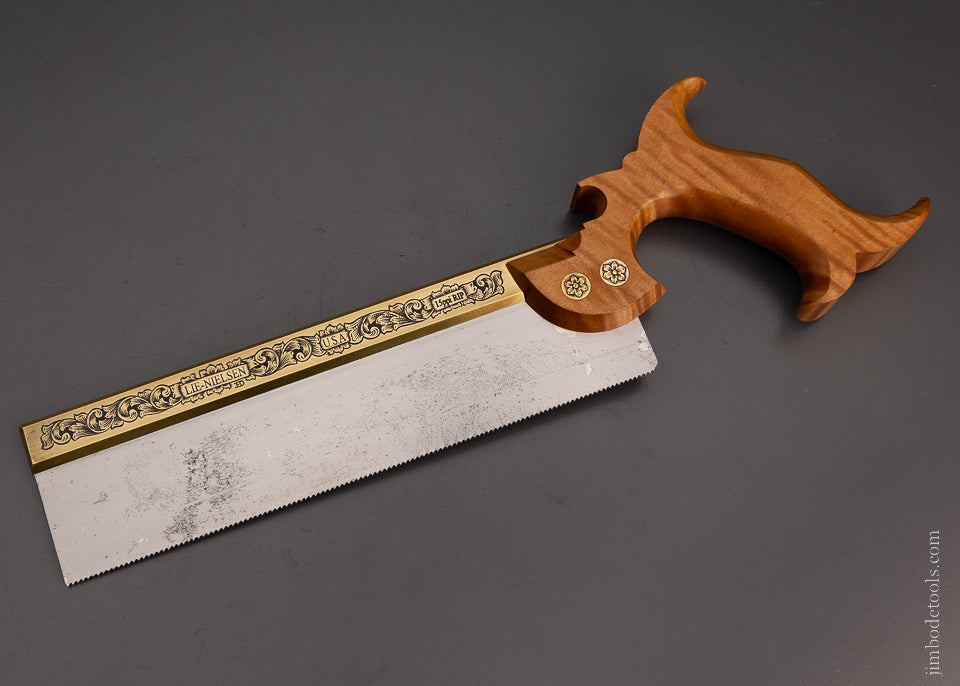 Stunning LIE NIELSEN Brass Back Dovetail Saw Lavishly Engraved in the Ukraine by Mikhail Davydov - 105046