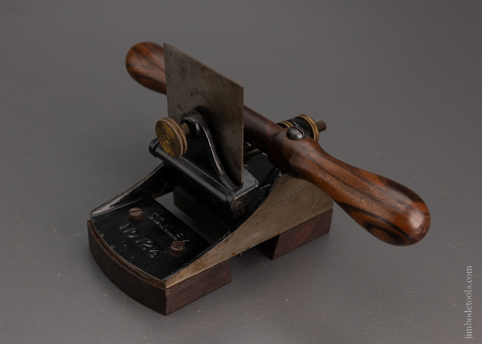 Spectacular Near Mint STANLEY No. 12 3/4 Scraper Plane - 105083