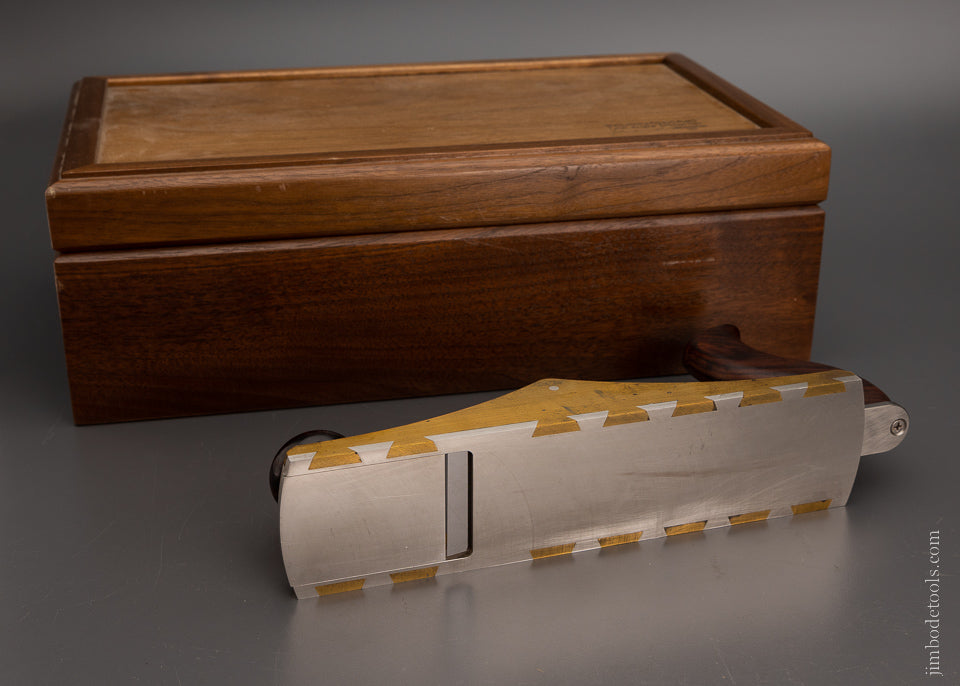 BRIDGE CITY TOOL WORKS CT-10 Low Angle Smooth Plane with Walnut Box - 105211