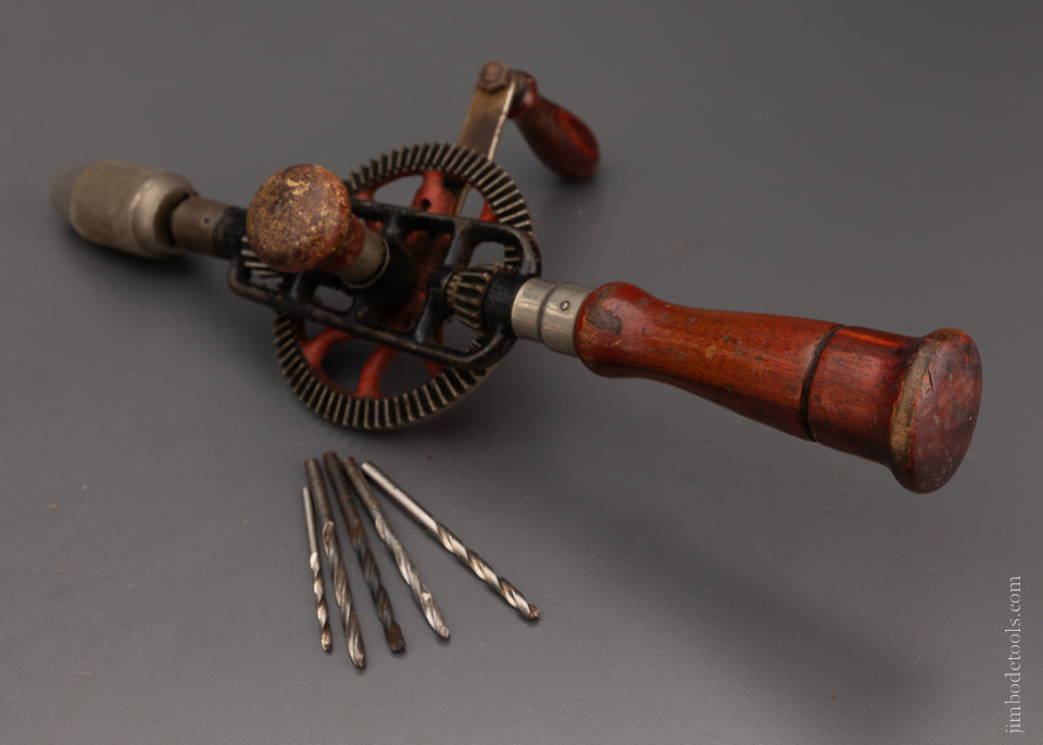 MILLERS FALLS No. 2 Drill with 5 Bits Fine - 105214