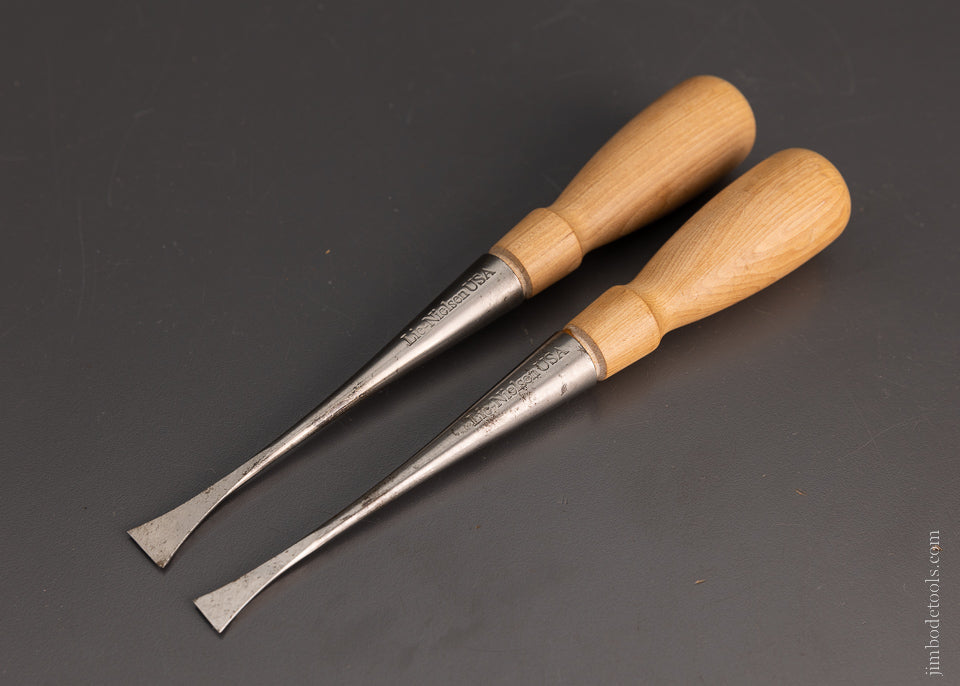LIE NIELSEN 3/8 & 1/2 Inch Fish Tail Chisels - 105436