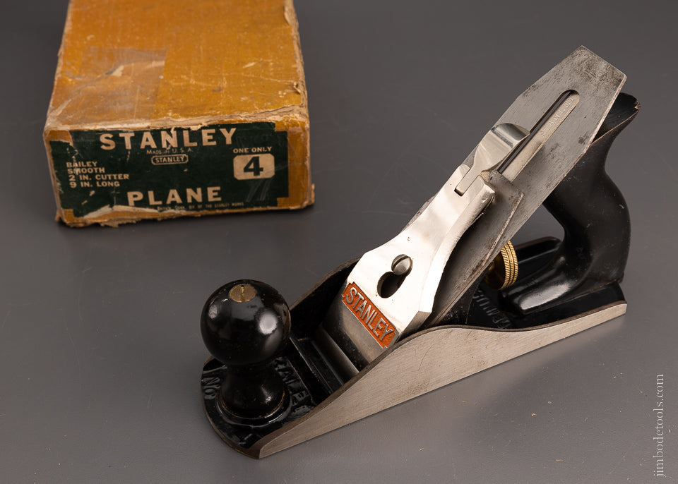 STANLEY No. 4 Smooth Plane Near Mint in Original Box - 105694