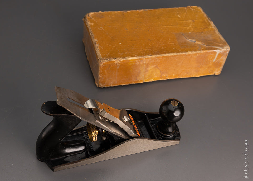STANLEY No. 4 Smooth Plane Near Mint in Original Box - 105694