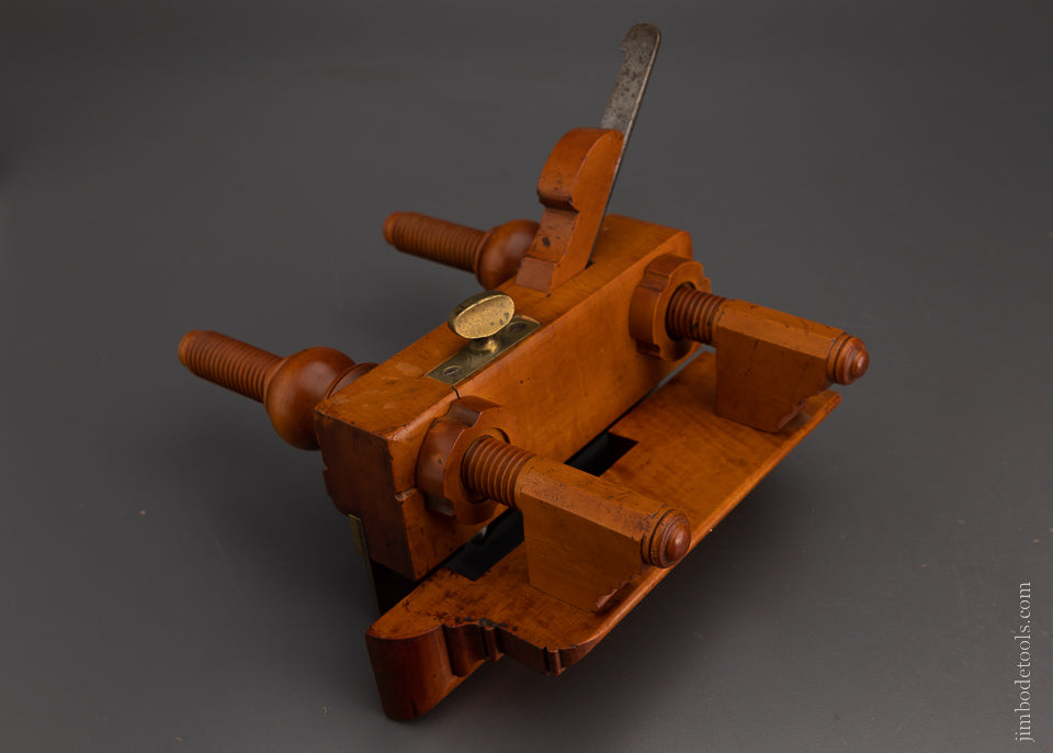 Premium Solid Boxwood Screw Arm Plow Plane - 105723