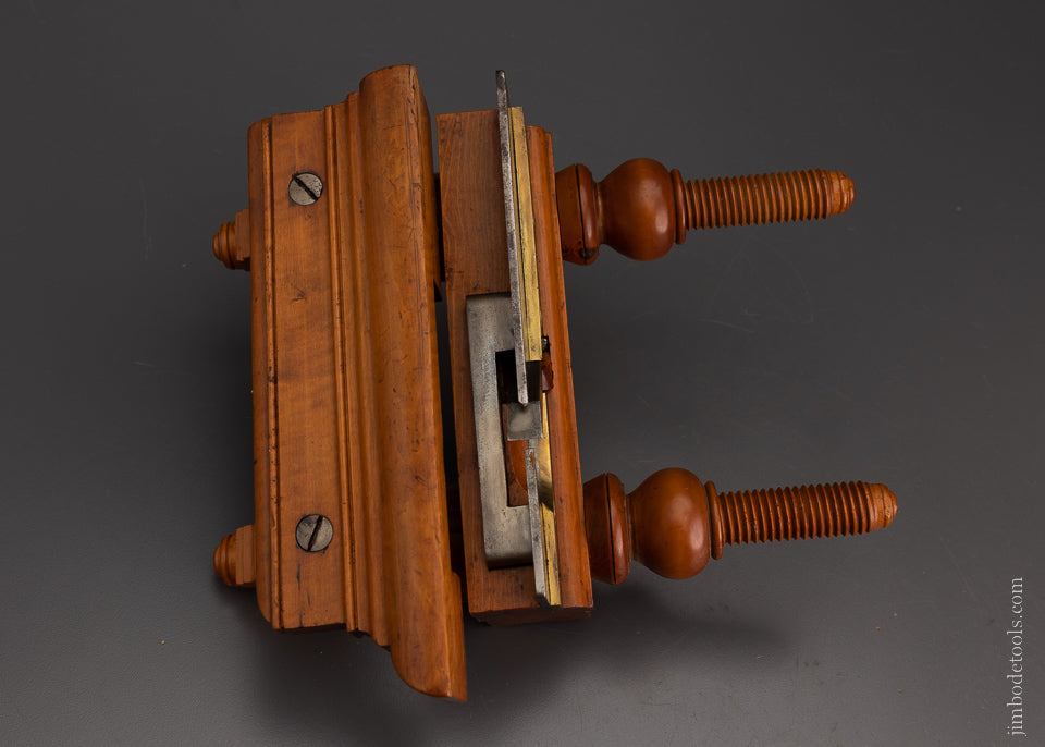 Premium Solid Boxwood Screw Arm Plow Plane - 105723