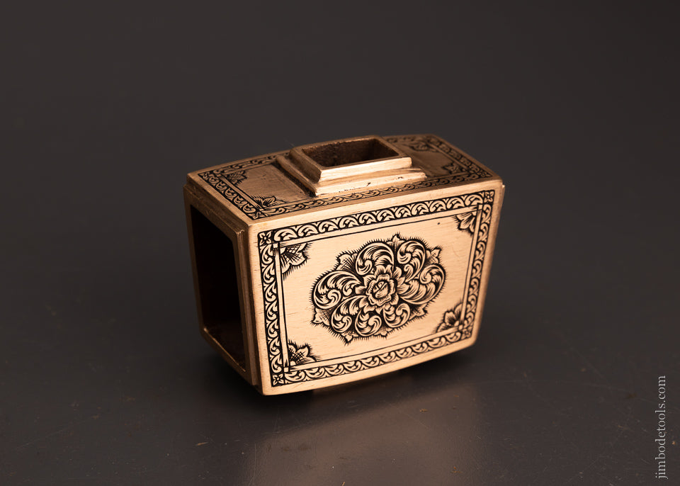 STUDLEY Chest Style Gunmetal Mallet Head Lavishly Engraved in The Ukraine by MIKHAIL DAVYDOV - 105753