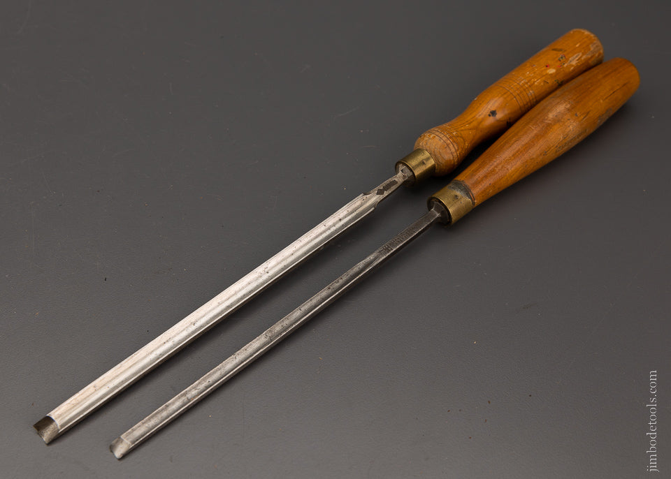 1/4 & 3/8 Paring Gouges HEARNSHAW & HILDICK - 105867