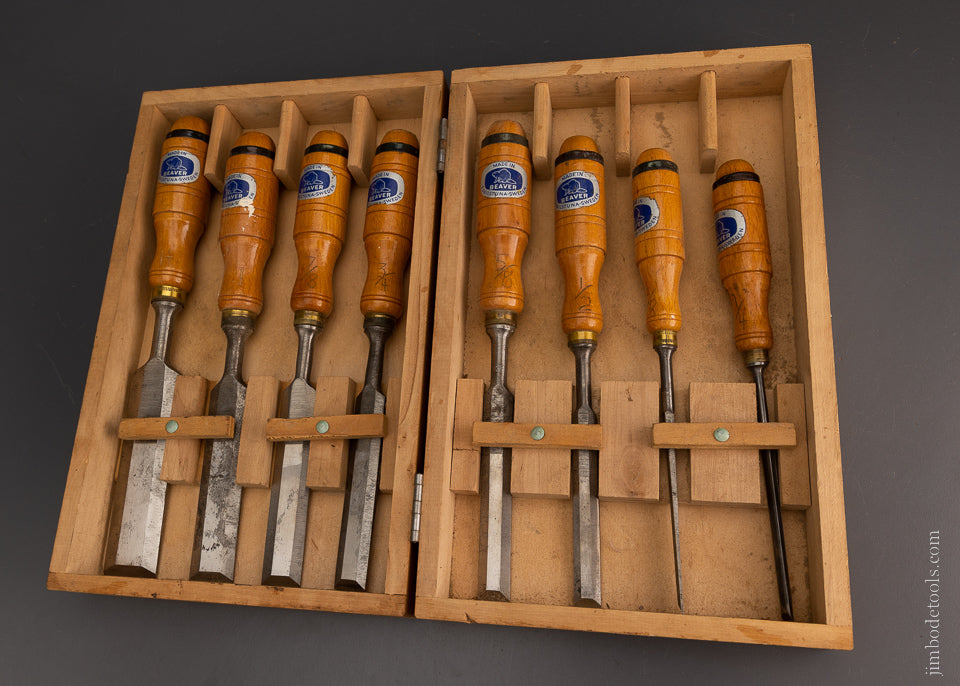 Fine Boxed Set of 8 BEAVER ISKILSTUNA SWEDEN Bevel Edge Chisels - 106034