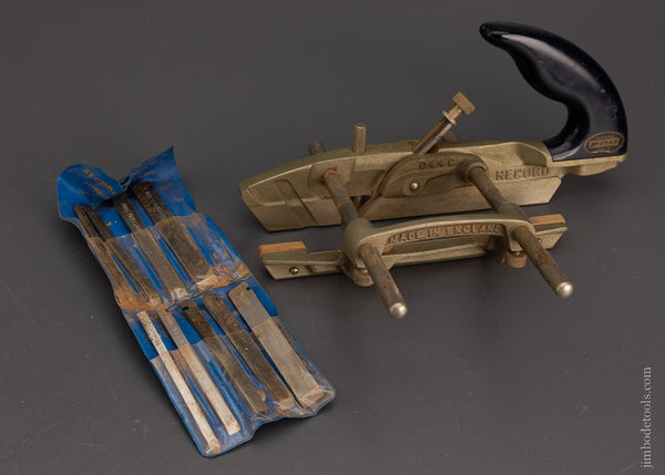 RECORD No. 044C Plow Plane Complete with Stop & All 10 Cutters - 106163