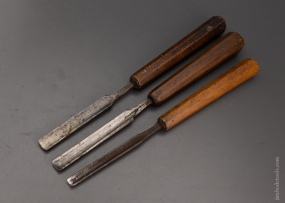 3 Early Gouges - 106242