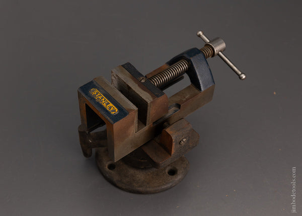 YANKEE No. 1993 Quick Release Swivel Base for Machinist’s Vise for 2 1/4 Inch Vise with Stanley Vise Fine - 106249