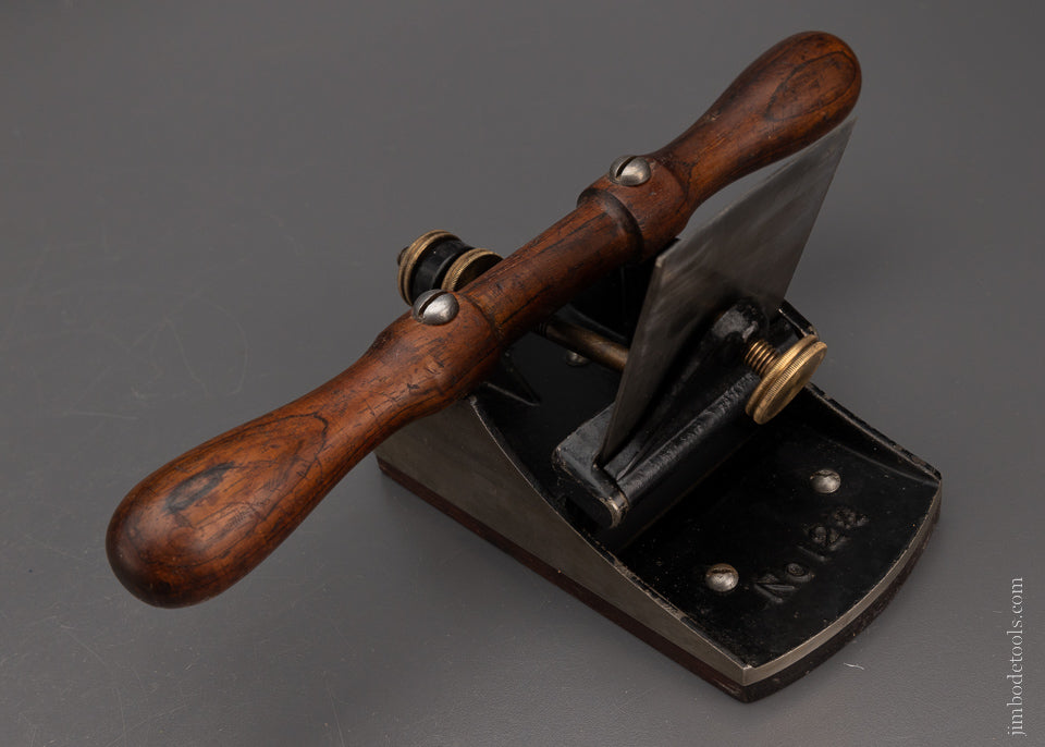 Premium STANLEY No. 12 1/2 Scraper Plane with SWEETHEART Iron - 106256