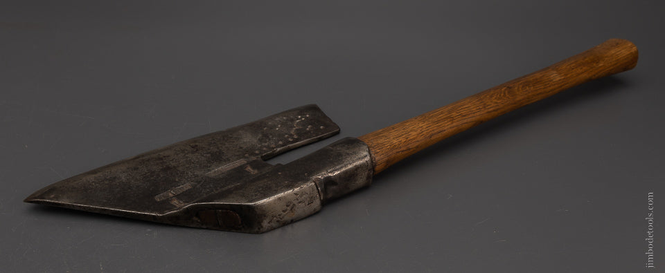 Excellent Signed Goose Wing Axe by FARNGRUBIN - 106542