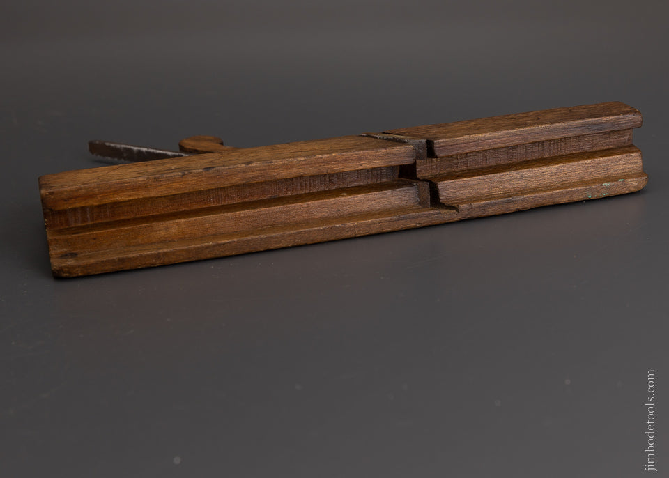 Rare & Fine “I. WALTON IN READING” 18th Century Yellow Birch Moulding Plane - 106590