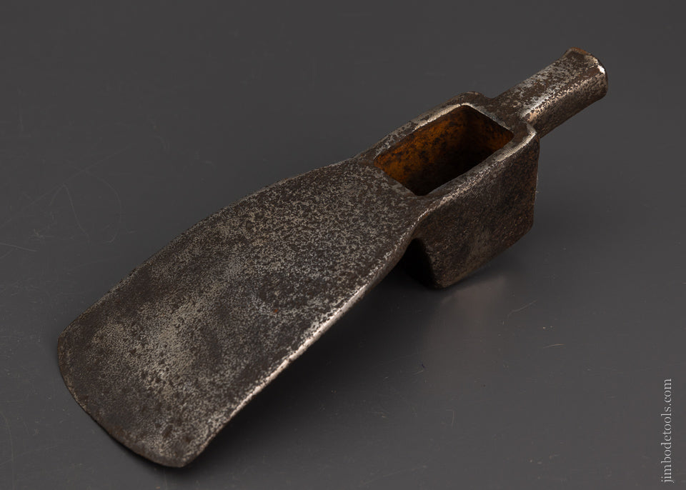 Early Adze Head - 106628